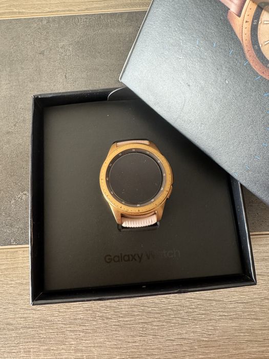 Galaxy Watch 2 Golden Rose