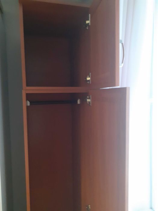 Słupek meblowy z nadstawką/ szafa wąska