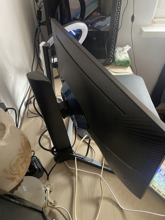 Monitor 180hz samsung g3