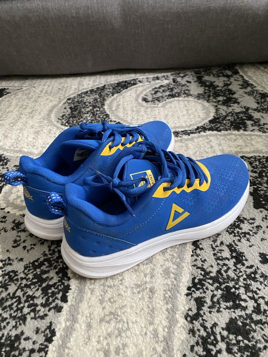 Кросівки жіночі для занять спортом peak ukraine