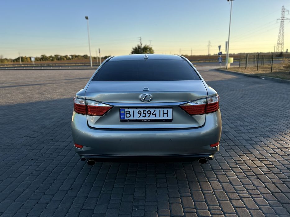 Lexus ES 350 2014 року