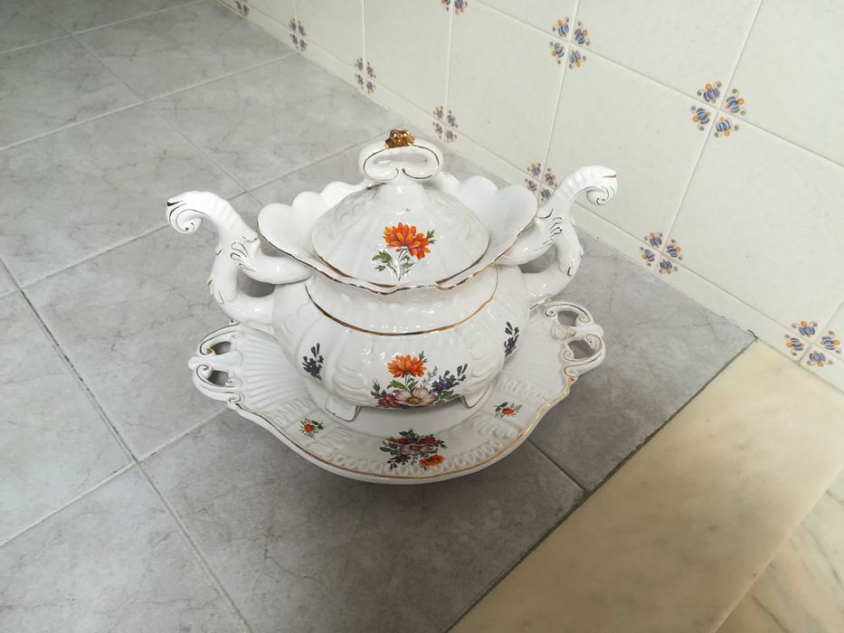 Conjunto de Terina com prato antiga