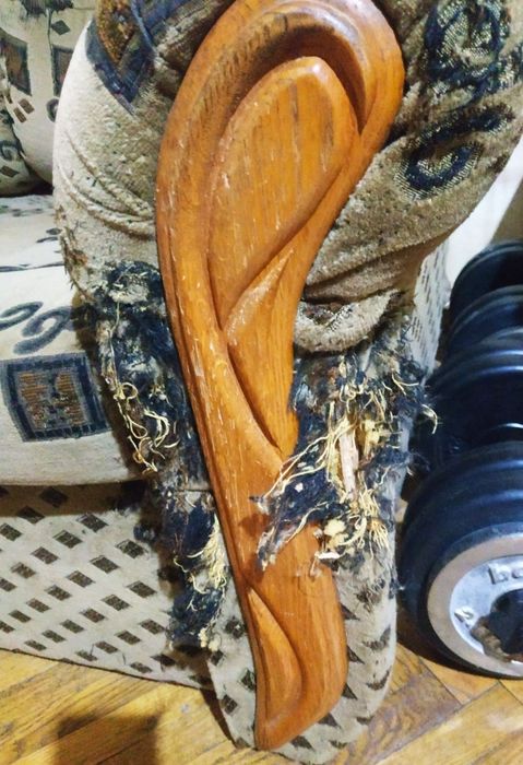 Крісло ,віддам переселенцям ,самовивіз самовиніс