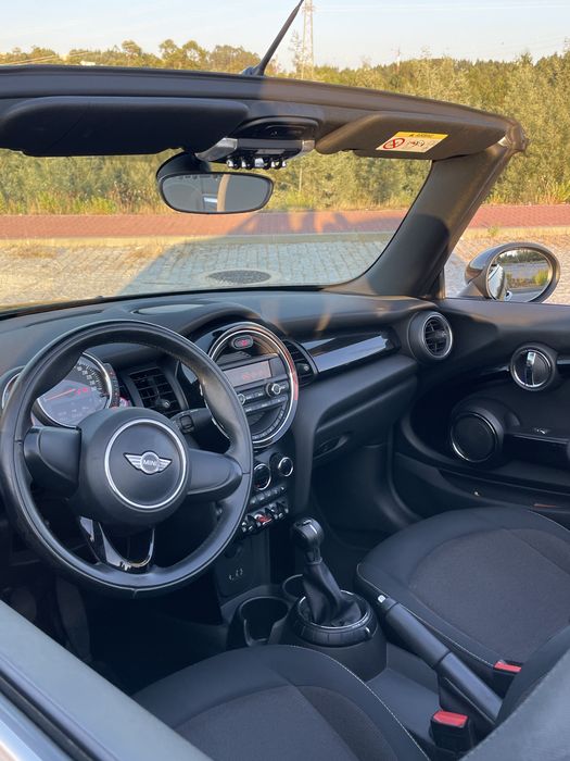 Mini cabrio 1.2509666033276692483