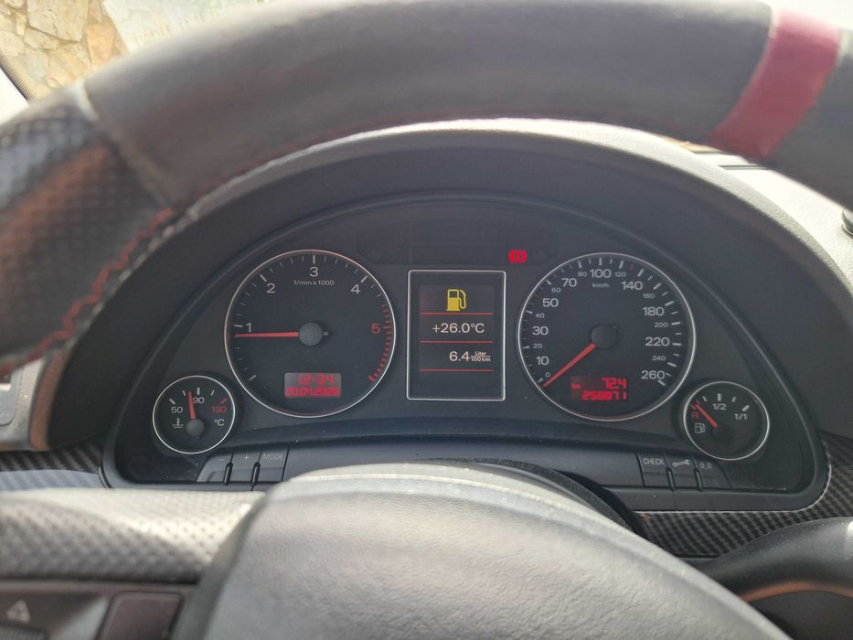 Audi A4 com mts extras