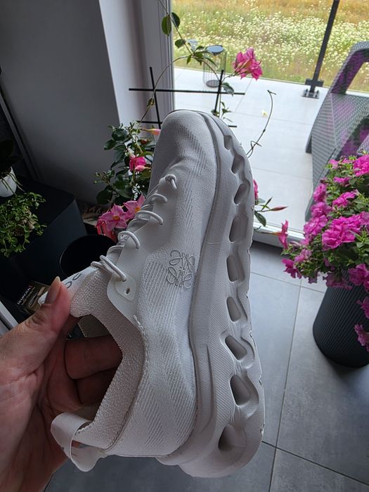 On buty sportowe