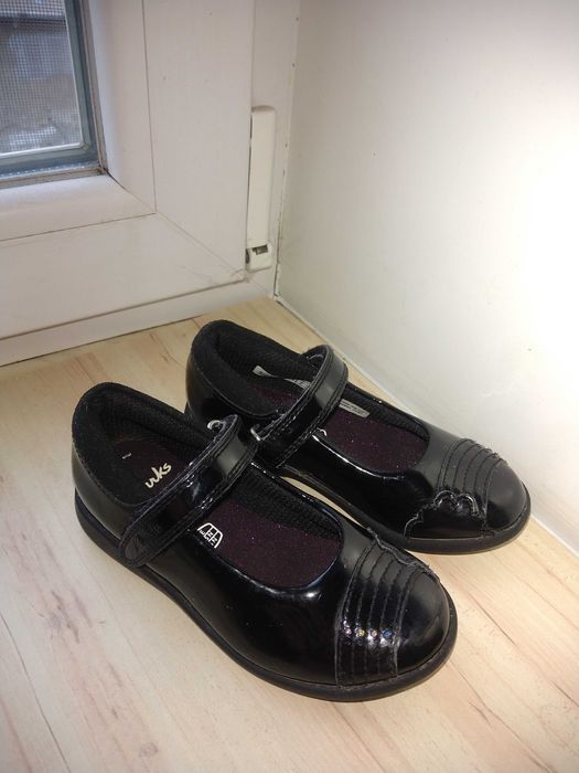 Туфли Clarks чёрные для девочки 25,5