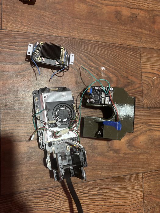 Електроніка з бпла