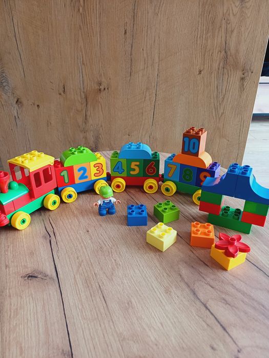 Pociąg z cyferkami Lego Duplo