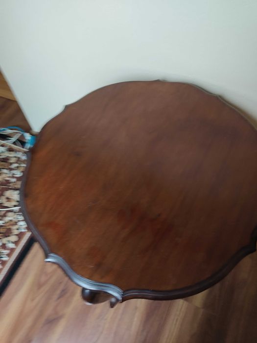 Stół machoniowy oktagonalny