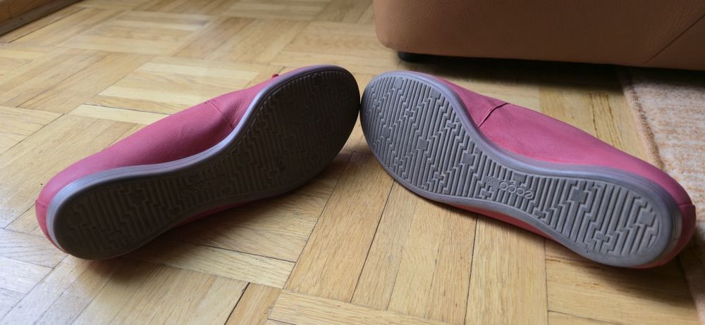 Baleriny ECCO Touch R37 różowe skóra naturalna nubuk