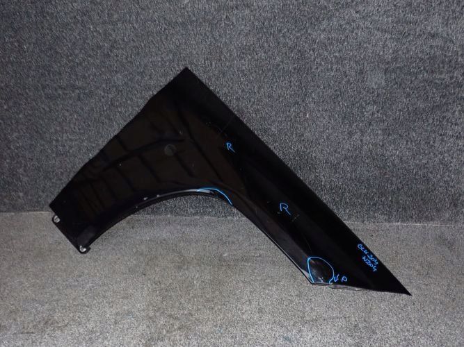 MERCEDES W204 204 GLK błotnik prawy przedni przód