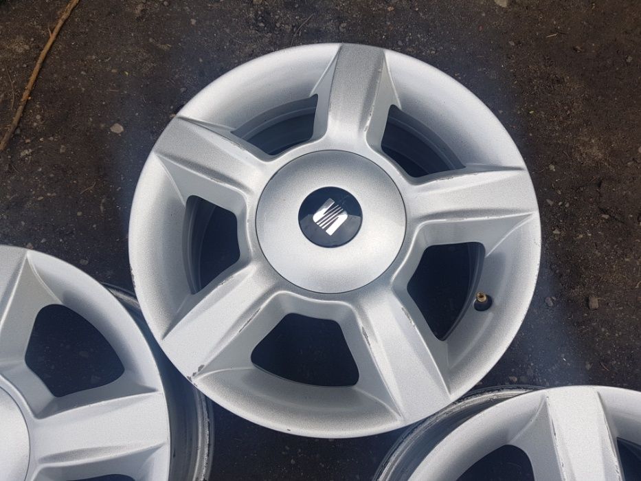 Alufelgi 14 Seat Ibiza Cordoba Toledo Skoda Fabia VW Polo 5x100 ET43