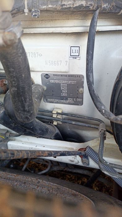 Nissan venete 2000рік