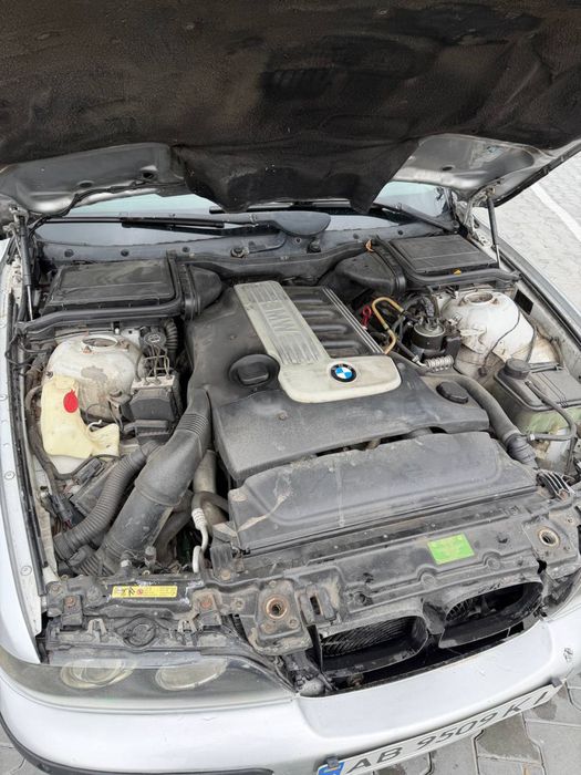 Продам BMW e39 2001р