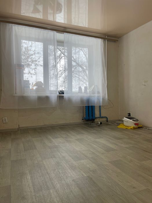 Продам комнату в общежитии центр