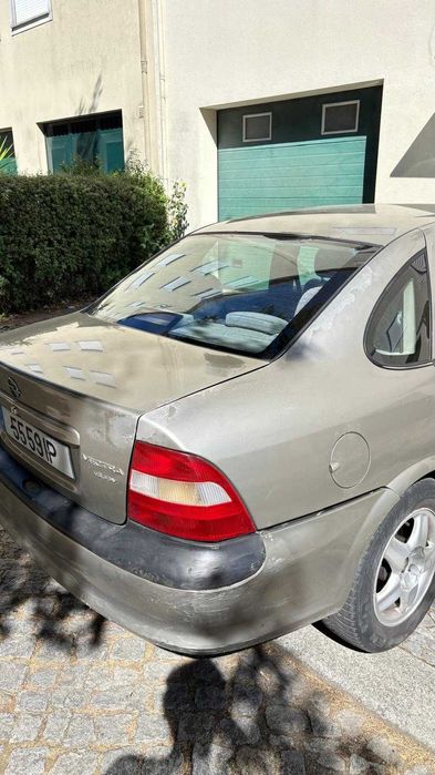 Opel Vectra — fotografia 5