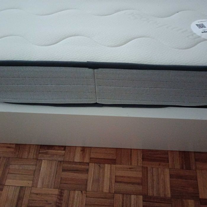 Cama solteiro com colchão 90/200