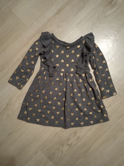 Carter's милое платьице