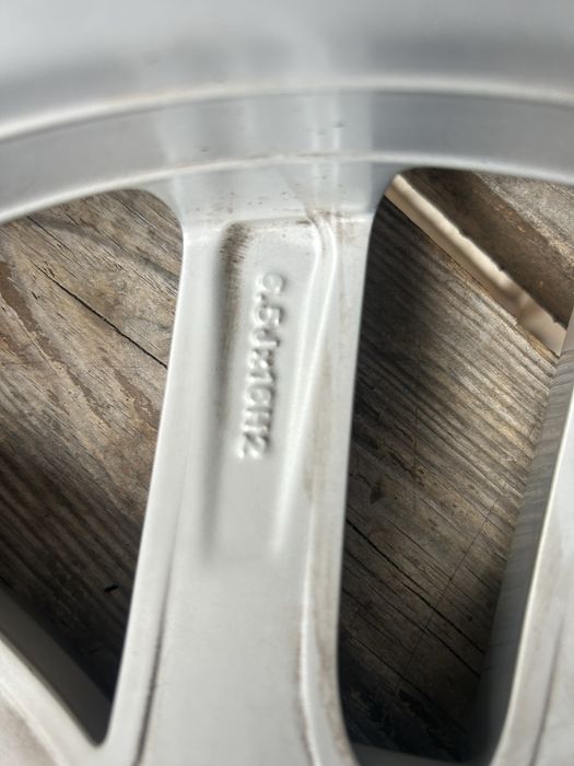 Felgi alumniowe 16” VW t-rock Golf 7  5G0 601 025 CS