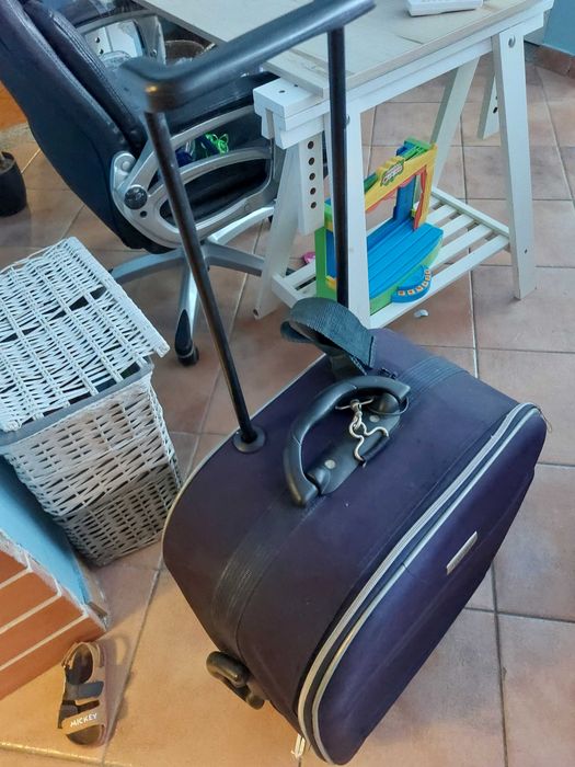Mala de viagem bom estado