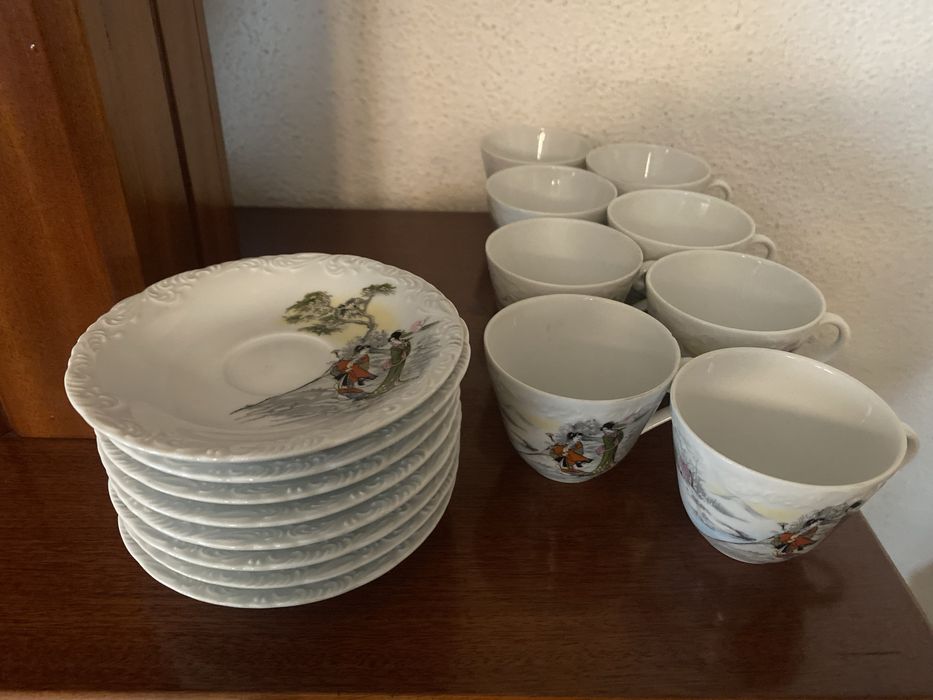 Conjunto de chávenas de café + Bule