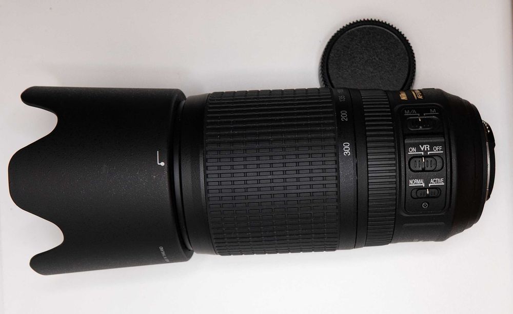 NIKON Objectiva 70-300 Nikkor VR f4.5-5.6 G IF-ID