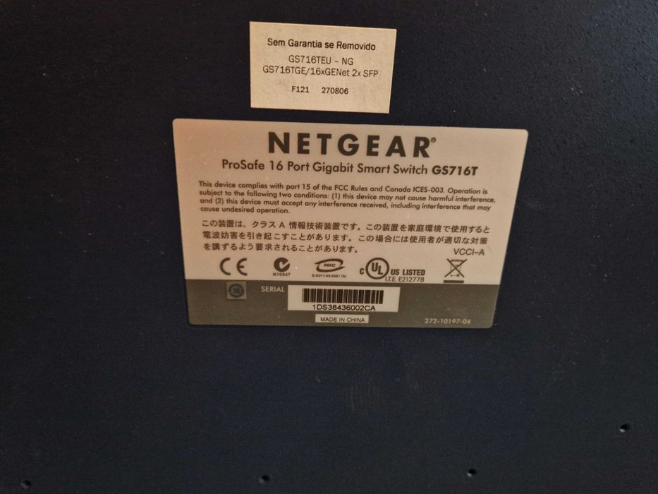 Switch de Rede Netgear GS716T64284523000577123