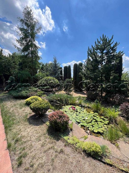 До Вашої уваги пропонуємо затишний куточок у 10 хв. від центру міста