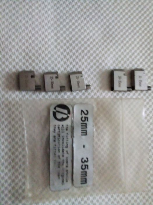 Micrometro de diâmetros interiores