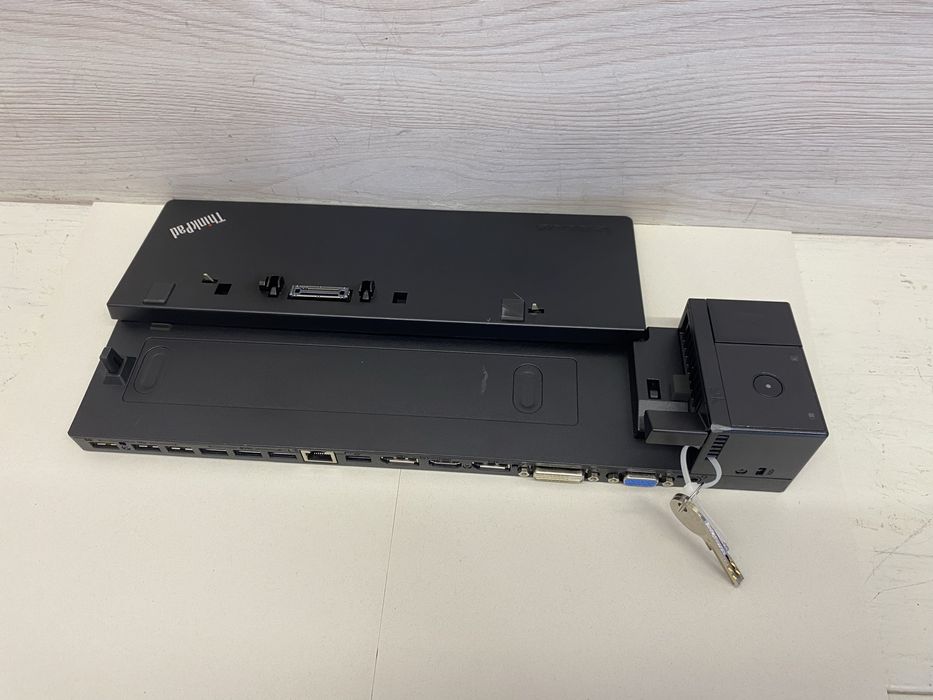 Док-станція Lenovo ThinkPad Ultra Dock 40A2