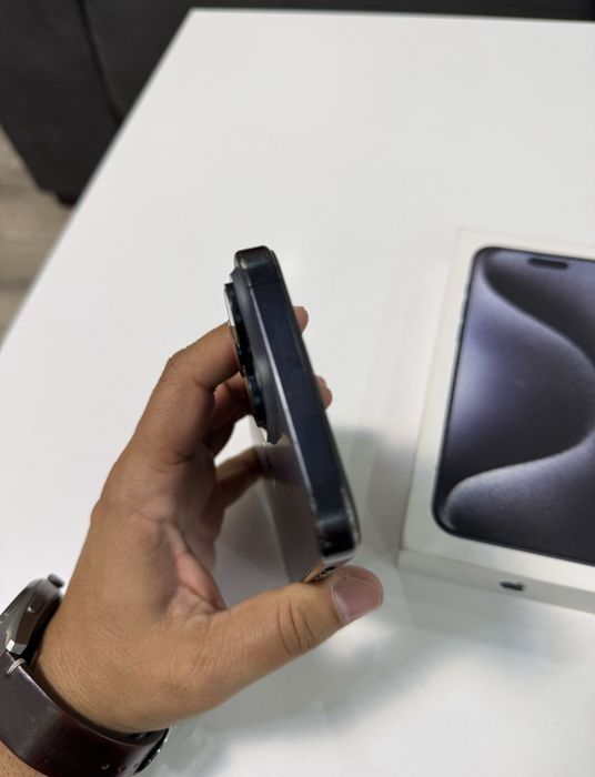 Продам iPhone 15 pro max 256 GB