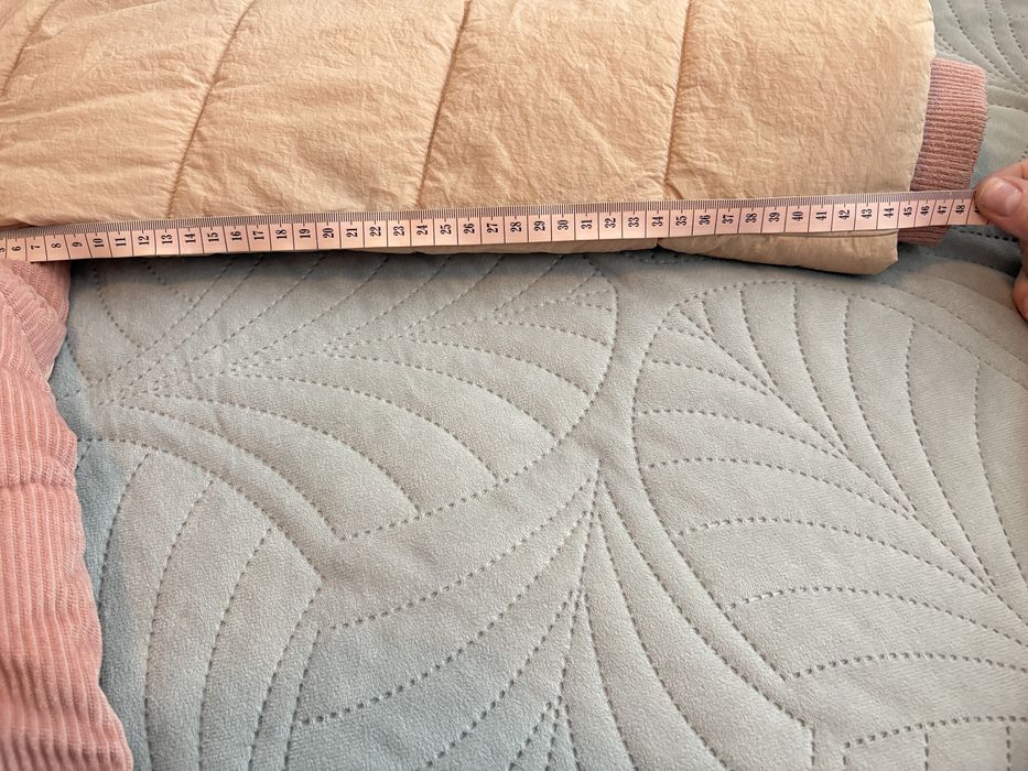 Pikowany płaszcz z kapturem Reserved r. 146 cm (10 lat)