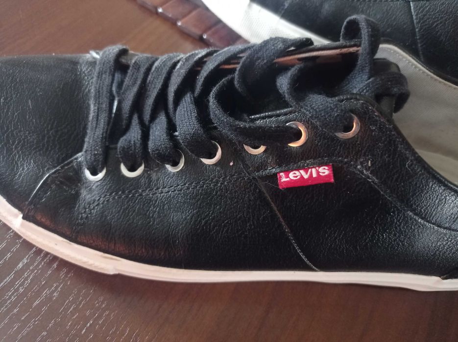 Buty Levi's. Rozmiar 41