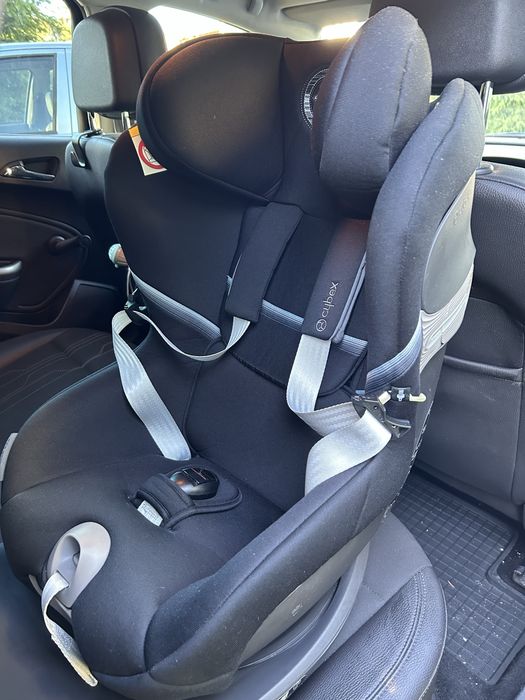 Fotelik samochodowy cybex Sirona sx2 czarny 0-18kg baza 360 isofix