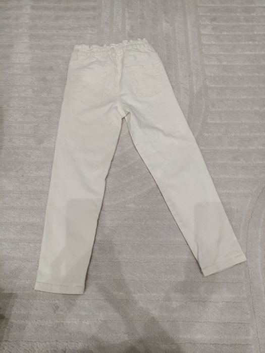 Spodnie dla dziewczynki 134