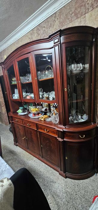 Cristaleira madeira maciça