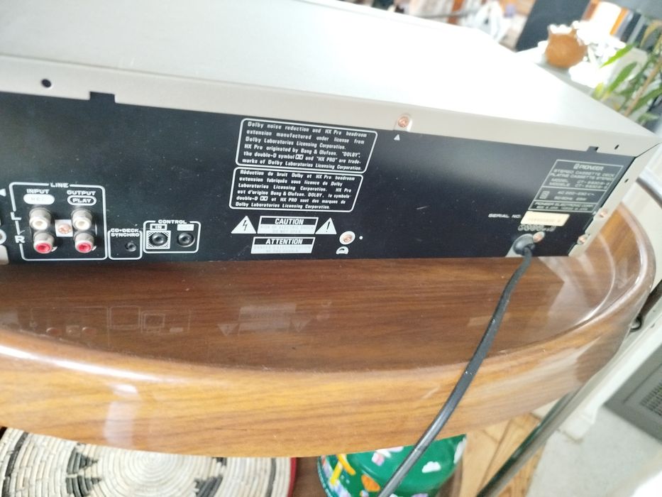 Gravador e reprodutor de Cassetes Pioneer