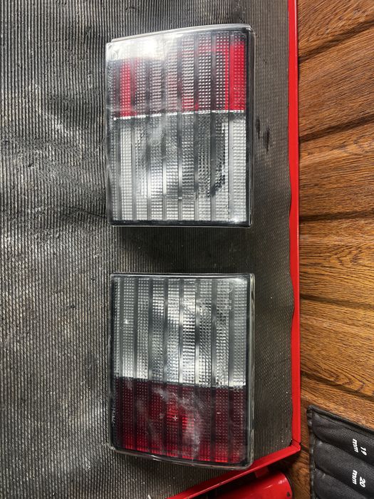 Задній ліхтар внутрішній для ВАЗ 2110 2112 правий лівий