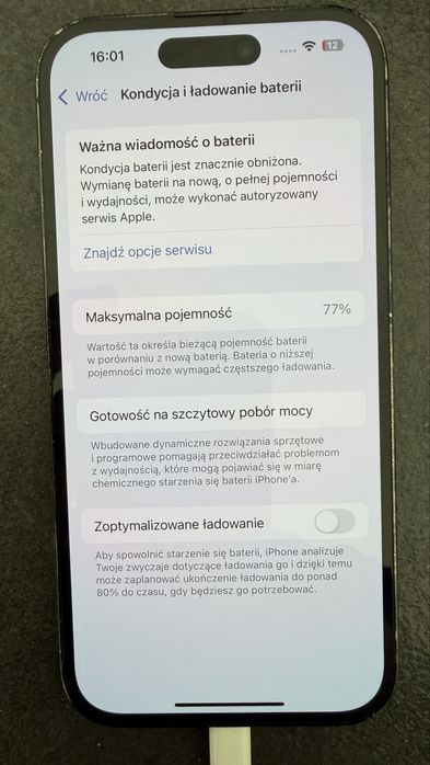 Iphone 14 pro 77% bateria