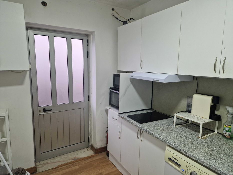 Apenas quarto com 1 quarto e 1 casa de banho