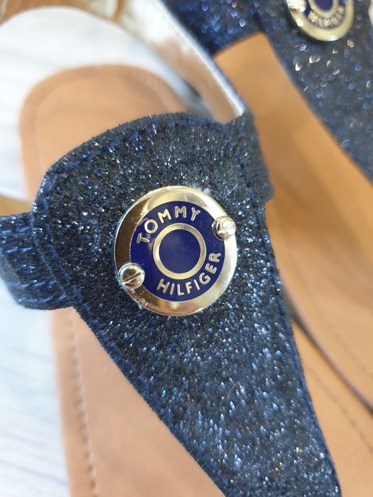 Granatowe sandałki Tommy Hilfiger