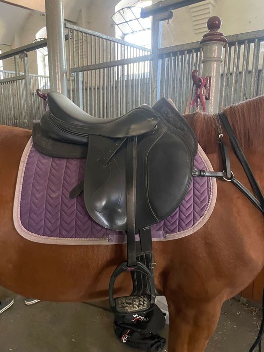 Siodło skokowe firmy tekna