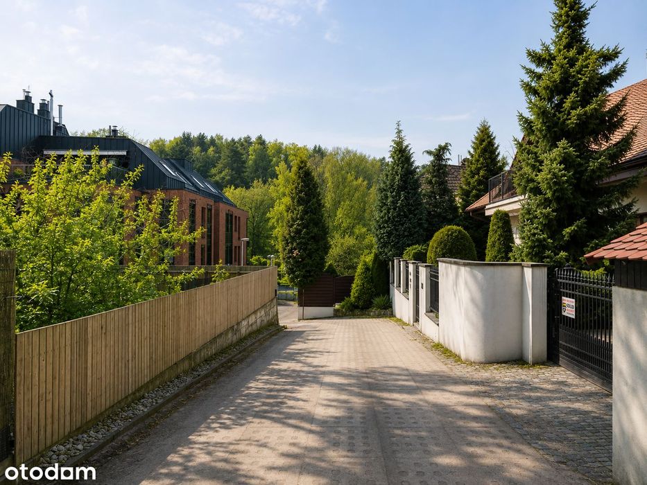 Unikalna działka w Redłowie 50 m od lasu i 750 m od morza - Więcej
