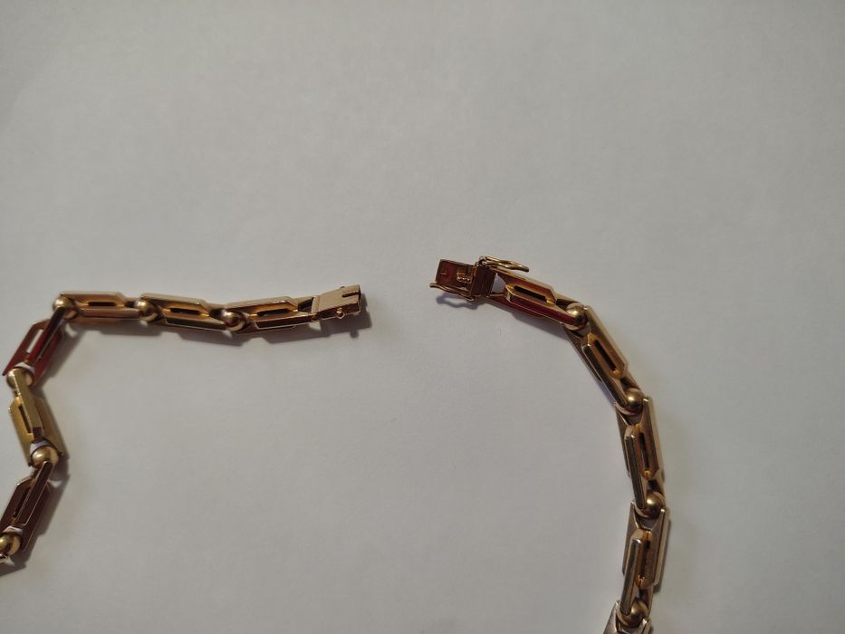 Продам золотую цепь60 см. Ручной работы 585 пробы