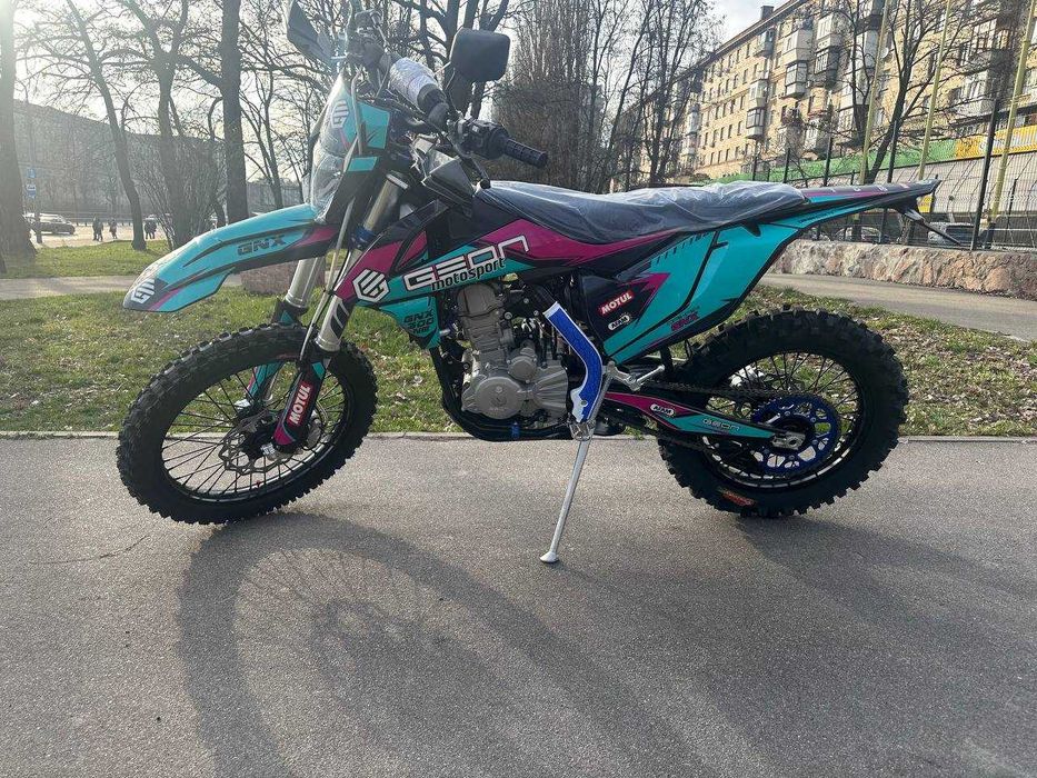Мотоцикл GEON DAKAR GNX 300NB Carb (21/18) МКПП 6