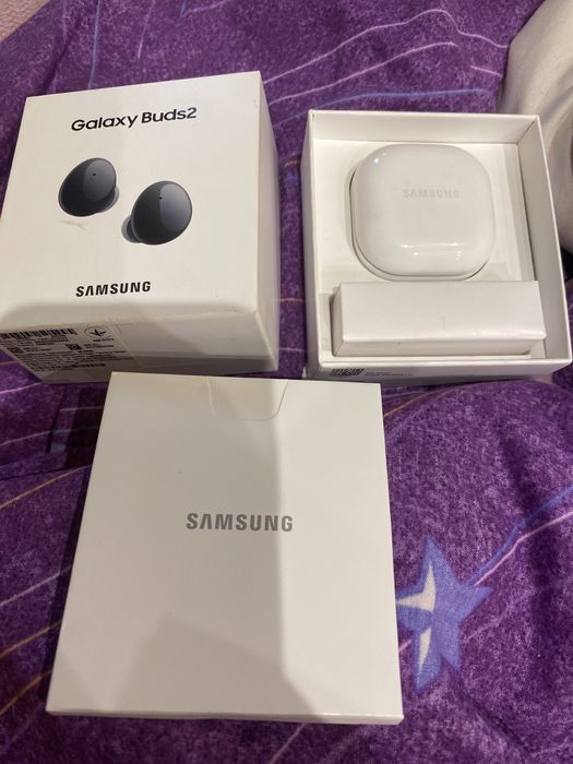 Беспроводные наушники Samsung Galaxy Buds 2