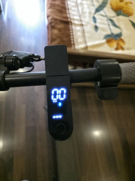 Електросамокат KUGOO M365