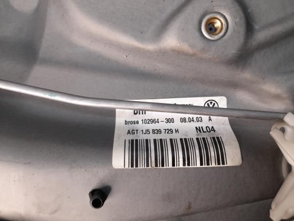 Elevador vidros trás esquerdo VOLKSWAGEN Bora (1J2)