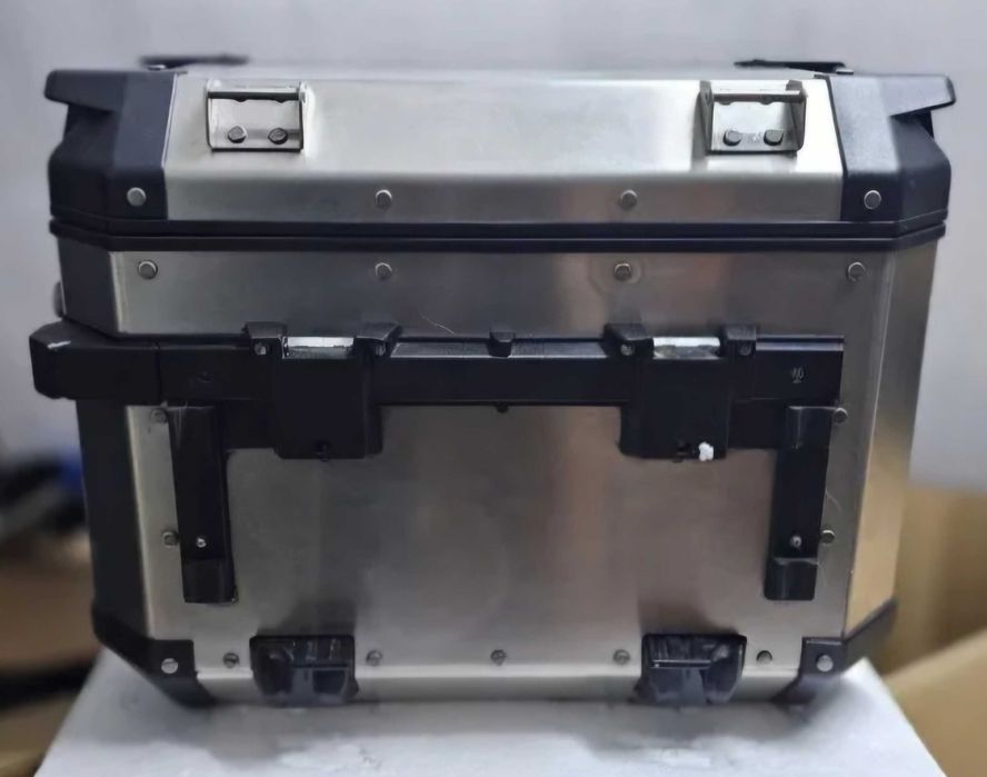 Malas Givi Outback 48+37 litros